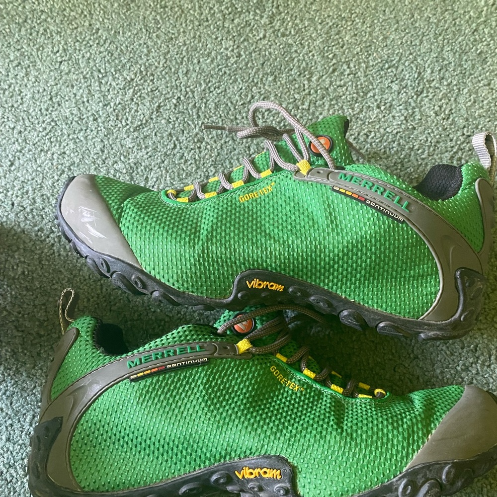 Merrell gortex hiking shoes